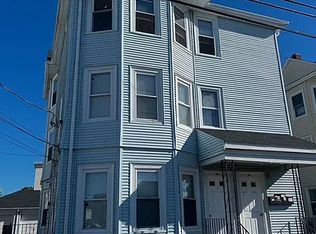 86 Webster St #3F, Pawtucket, RI 02861