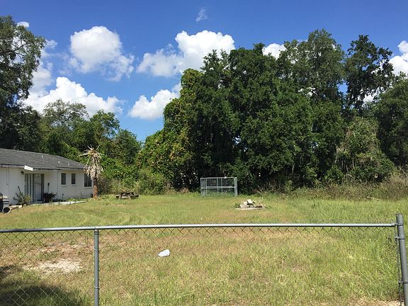 5th image of 11402 Bloomingdale Ave