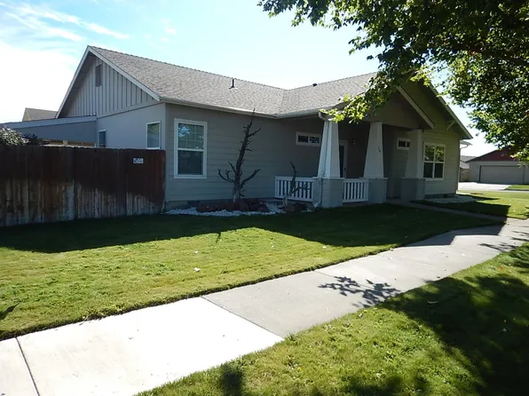 715 NE Fieldstone Ct, Prineville, OR 97754