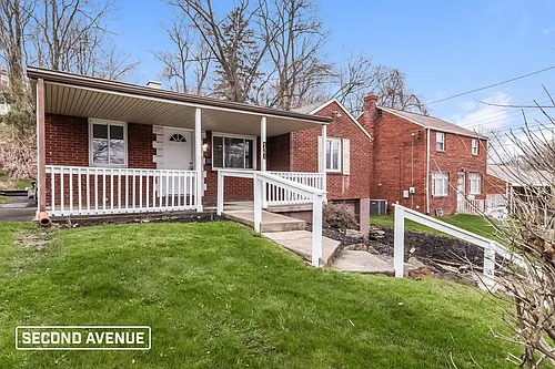 127 Stowe Dr Photo 1