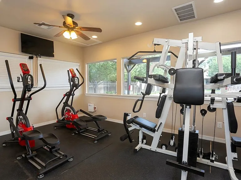 Arbors of Boerne Apartments — Photo 11
