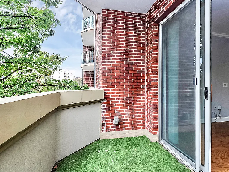 300 W 5th St #315 — Photo 31