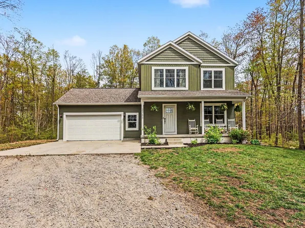 2350 S Sullivan Rd, Ravenna, MI 49451