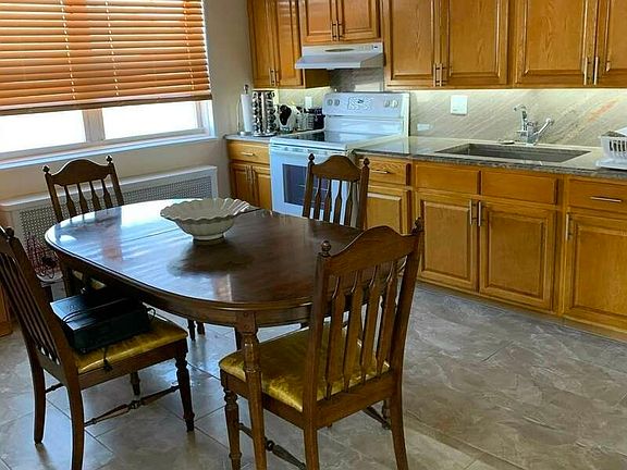 2nd image of 4908 21st Ave #2
