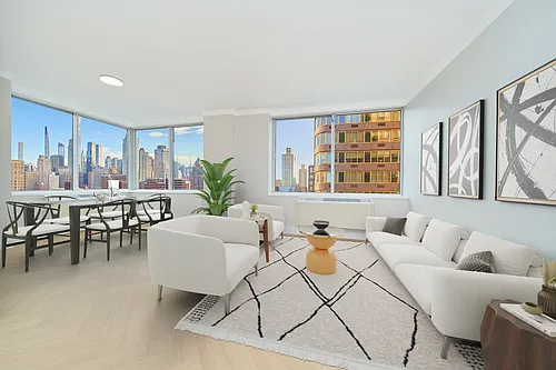 160 Riverside Blvd Photo 1