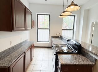 669 Massachusetts Ave #1, Boston, MA 02118