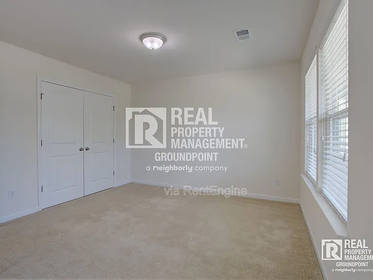 104 Elliott Creek Ln — Photo 20