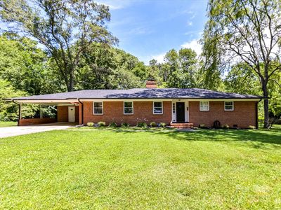240 Cedar Ln, Mount Holly, NC, 28120