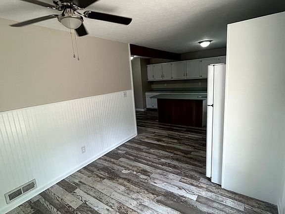 4th image of 9800 Orlandi Ct