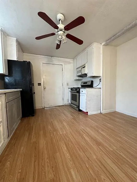 3404 22nd Ave — Photo 3