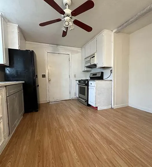 3404 22nd Ave — Photo 3