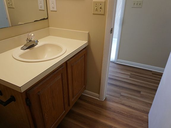 5th image of 8430 Pineverde Ln