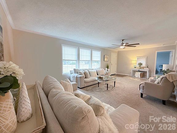 5th image of 5739 Pug Ln