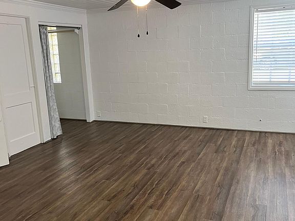 4th image of 2619 Mayer St #2