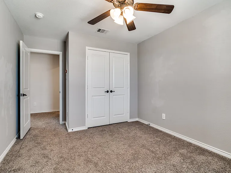 3094 Maverick Dr — Photo 36