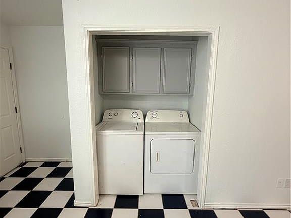4th image of 3703 W Zelma St Unit 5