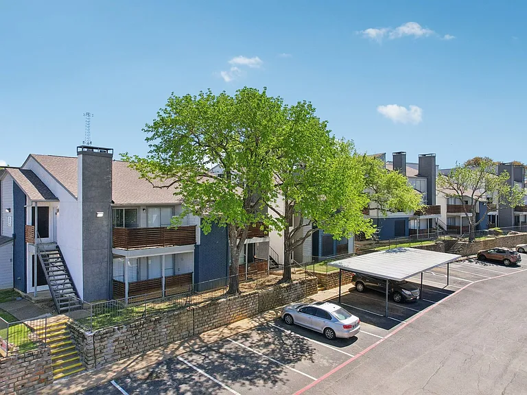 Don't Miss Out Biltmore Homes Leasing Fast — Photo 140