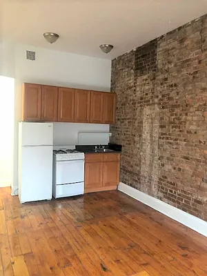 Rented by Guardian Property Management of Brooklyn LLC | media 9