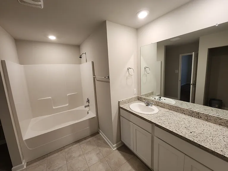 105 Batesburg Way — Photo 11