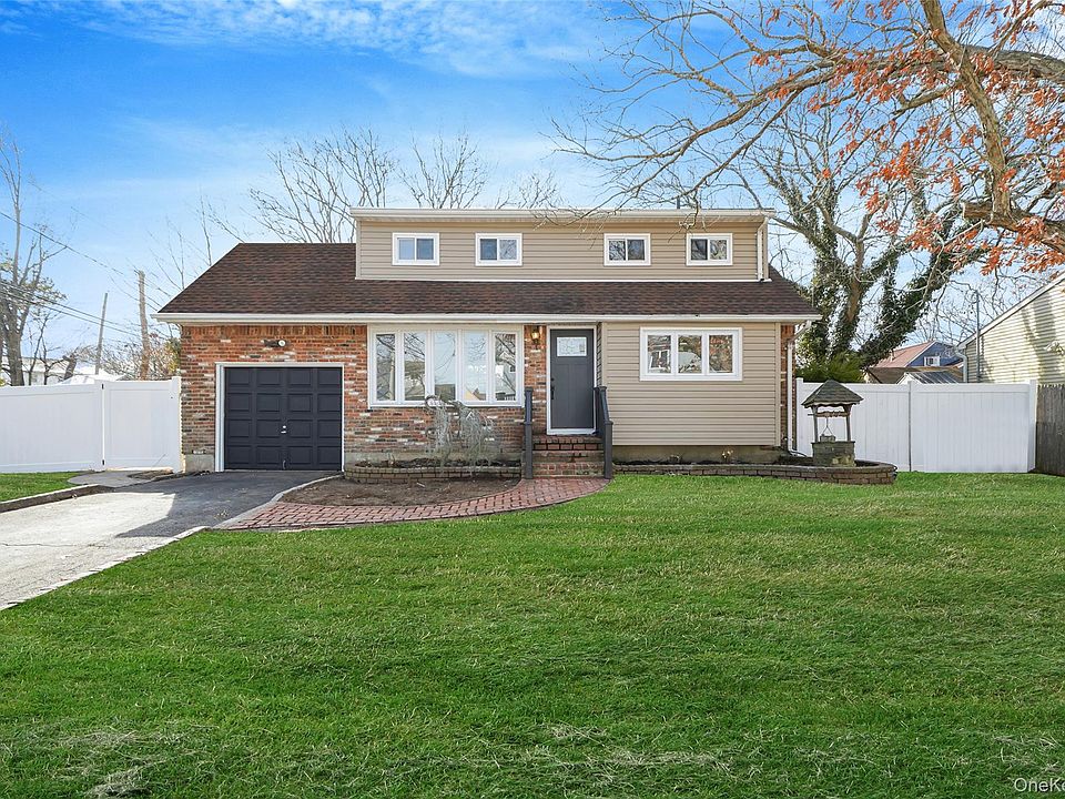 1st image of 8 Elwood Road