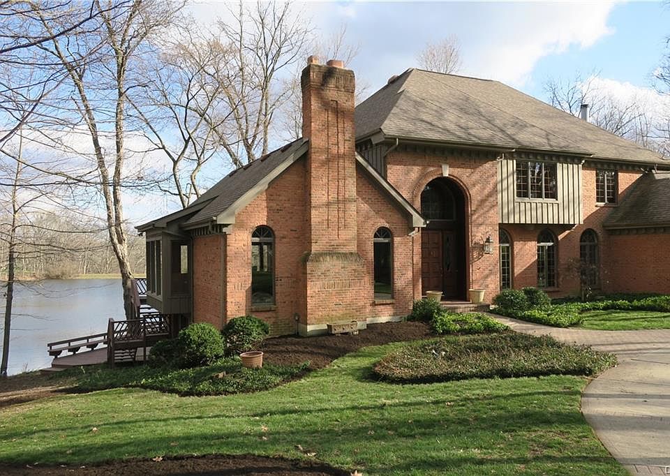 8380 Point O Woods Ct, Springboro, OH 45066 Zillow