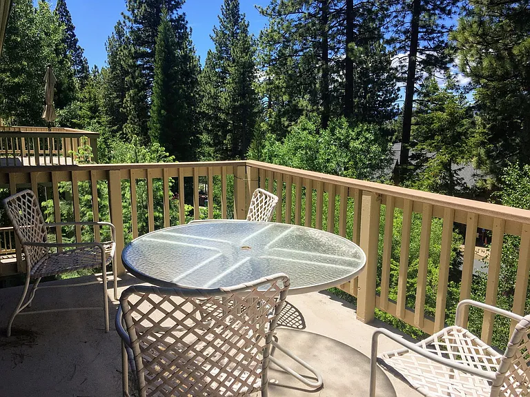 314 Ski Way — Photo 8
