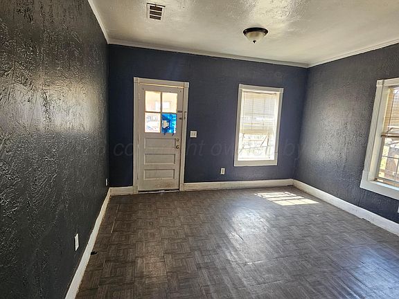 2nd image of 707 4th Ave
