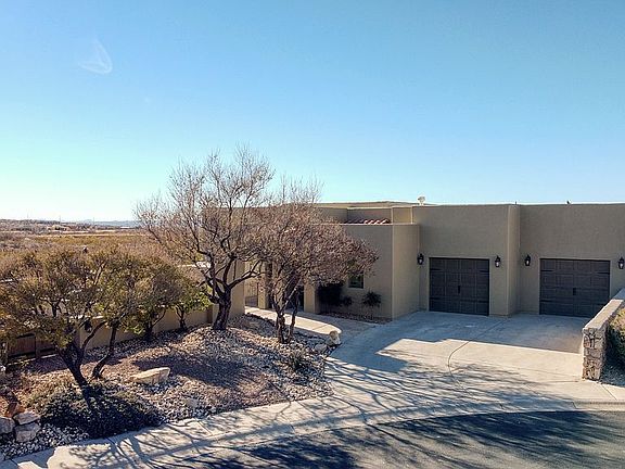 3rd image of 4315 Yavapai Ct