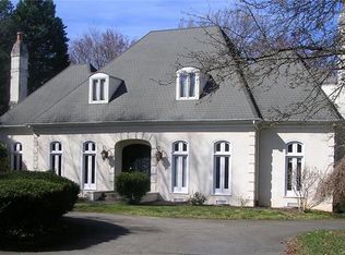 4536 Noras Path Rd, Charlotte, NC 28226