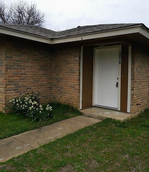1st image of 301 Sherry St APT B