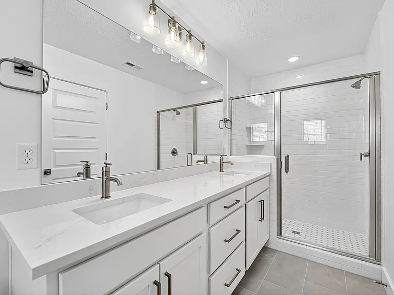 2203 W Swift Fox Dr — Photo 15