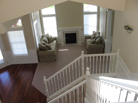  entrance/formal family