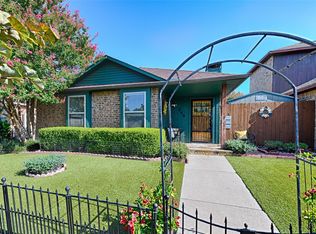 240 Dewey Ct, Irving, TX 75060