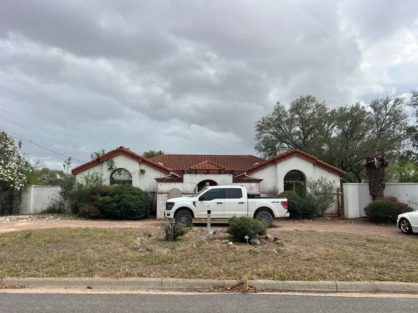 601 W Viggo St, Hebbronville, TX 78361