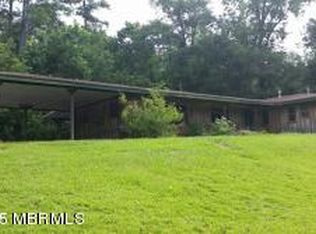 3129 Officers Lake Rd, Meridian, MS 39307