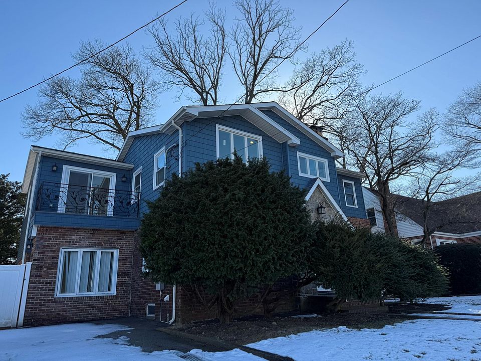 1st image of 1012 Centennial Avenue