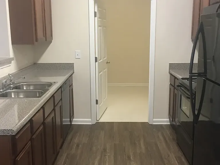 Cason Ridge Apartments — Photo 5