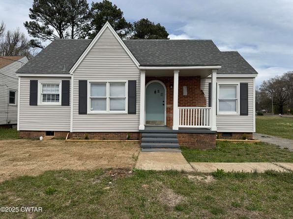 1163 Hollywood Dr, Jackson, TN 38301