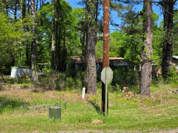 172 Bass St, Doyline, LA 71023