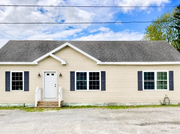 2 Higgins Road, Presque Isle, ME 04769