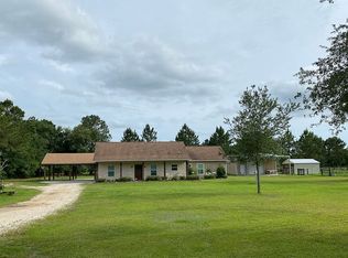 350 McBride St, Winnie, TX 77665