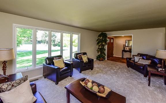 Bright and spacious living room.