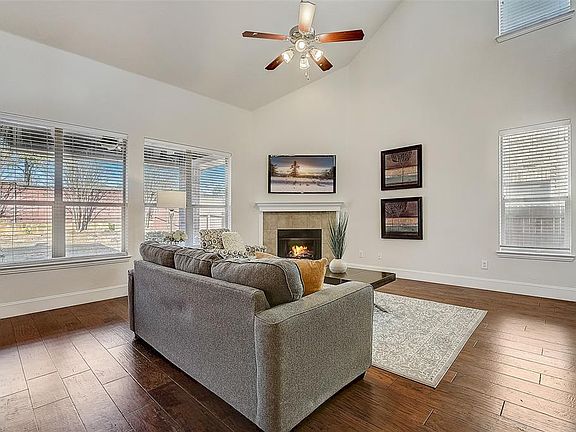 4th image of 10416 Matador Dr