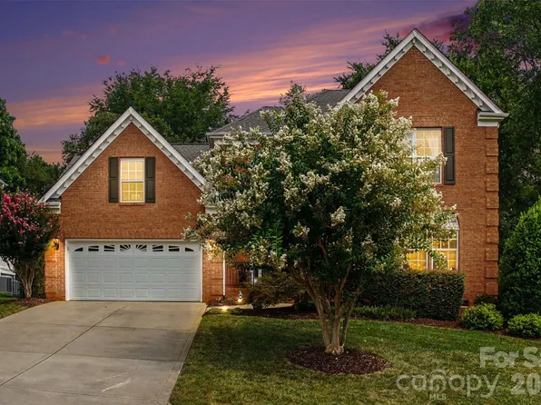 9303 Brentfield Rd, Huntersville, NC 28078
