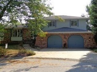 321 Wildwood Rd, Council Bluffs, IA 51503