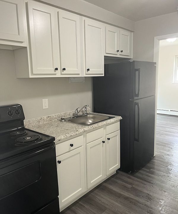 1st image of 3653 Mozart Ave