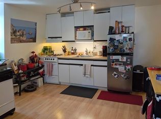 5 Wendell St APT 8, Cambridge, MA 02138