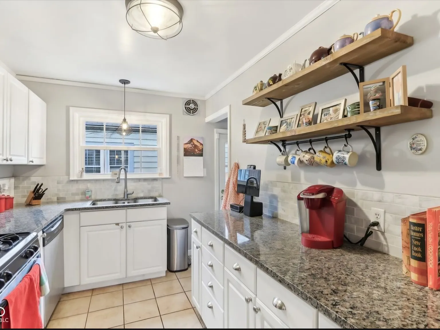 6032 Norwaldo Ave — Photo 4