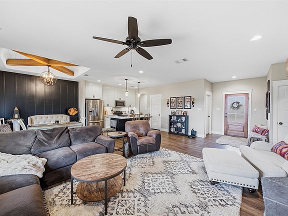 5th image of 84 Shoreline Dr