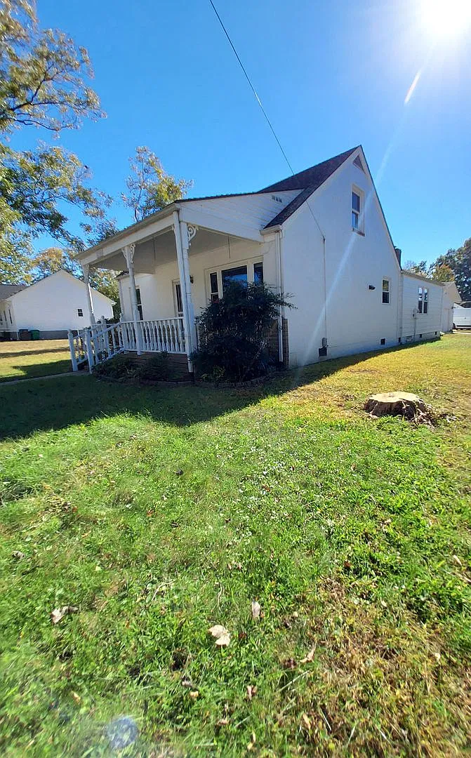 2208 Grant St., Hopewell, VA 23860 — Photo 2
